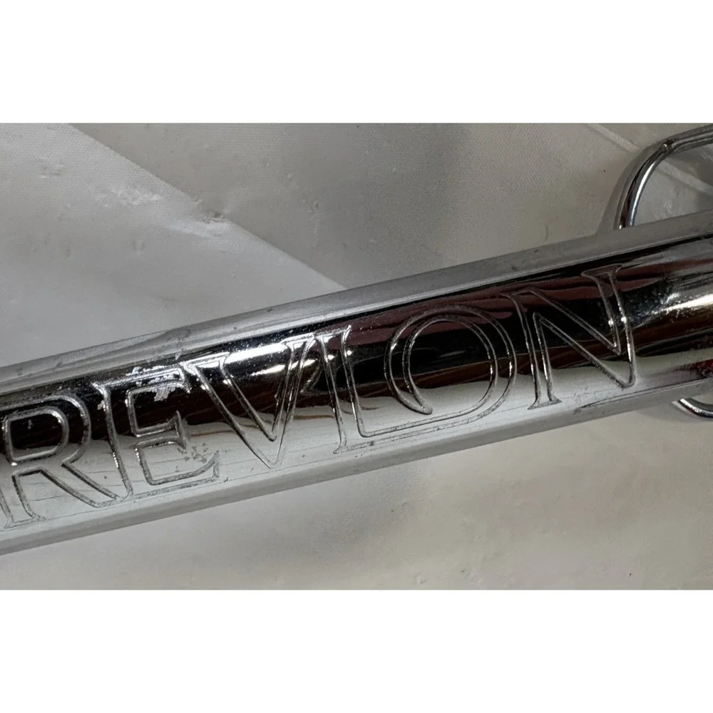 REVLON Perfect Heat Ceramic Curling Iron Chrome/Blue Model RV031 Tested & WORKS!